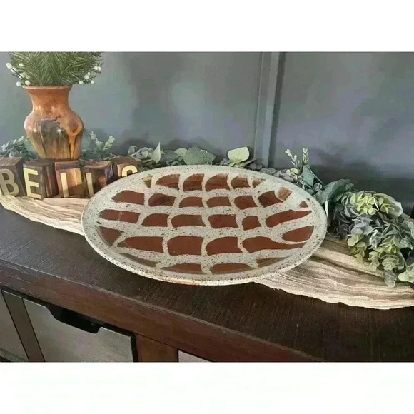 16” Stoneware‎ coffee table plate speckled tan terracotta glazed decorative bowl - Picture 6 of 7